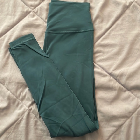 EUC high rise Aligns 6 - Picture 2 of 5